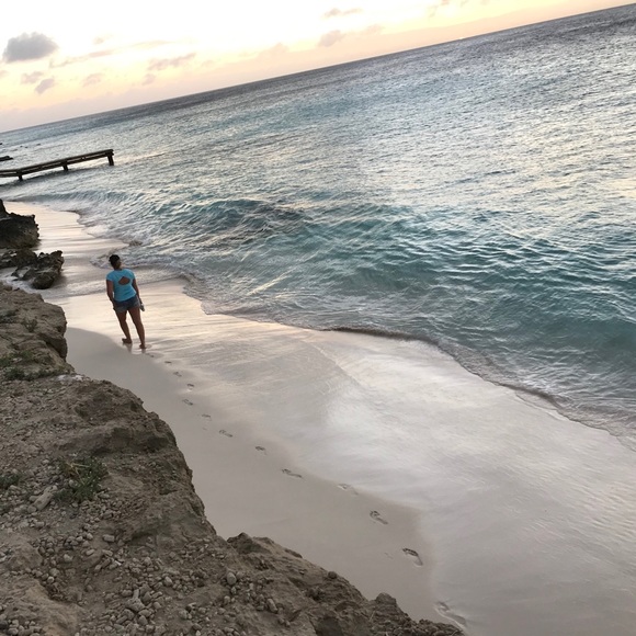 Meet your Posher, Lisa - Picture 1 of 1